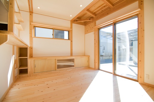 豊田市の木の家工務店都築建設の施工例ｍ様邸リビングダイニング