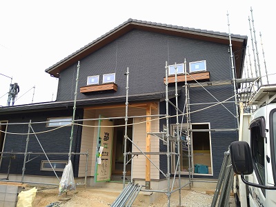 豊田市木の家都築建設の新築工事　足場解体工事
