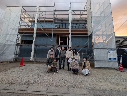 豊田市木の家工務店都築建設の幸田町新築住宅の上棟