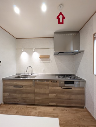 新築住宅の火災警報器（キッチン）